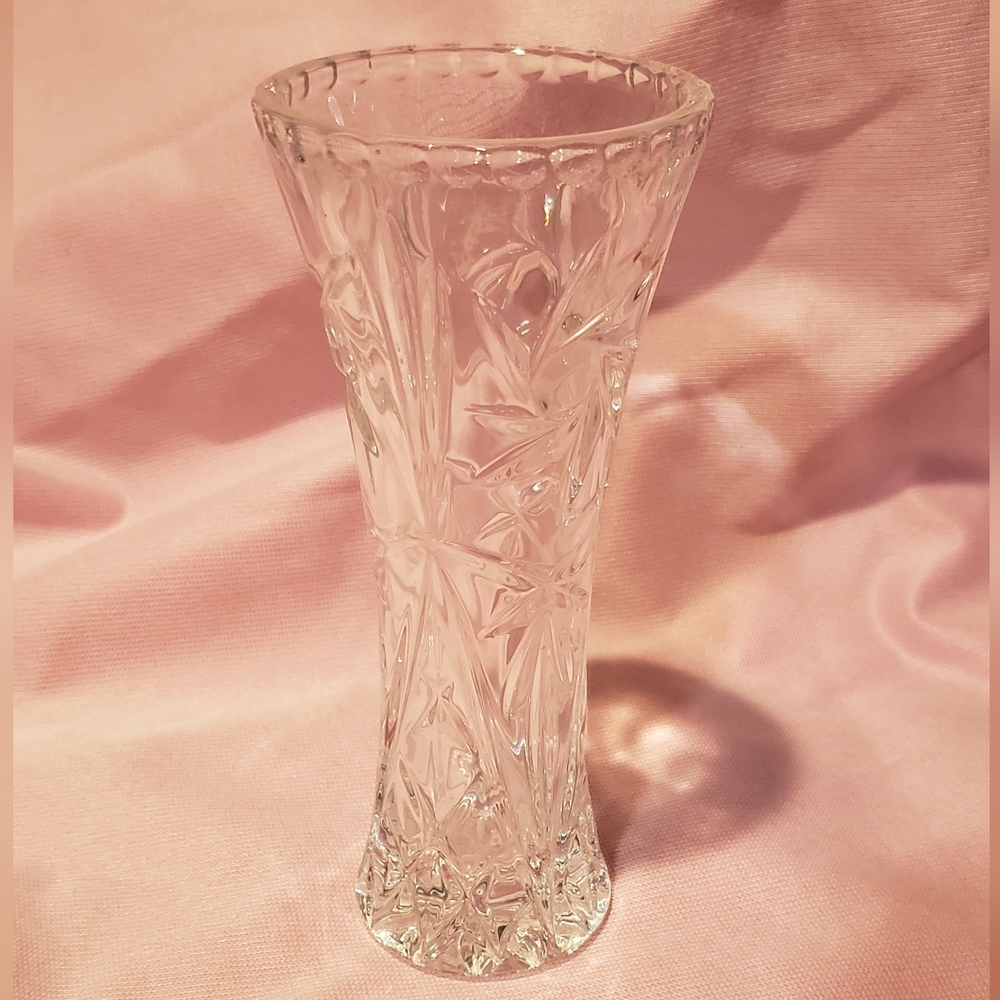 Vintage 6" Clear Lenox 4 Pinwheel Flower Bud Vase